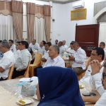 Pulang Dari Thailand, Nova Langsung Gelar Rapat Dengan Kadin Aceh dan SKPA