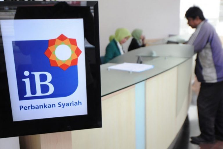 Pengusaha minta pelayanan bank syariah di Aceh selevel dengan konvensional