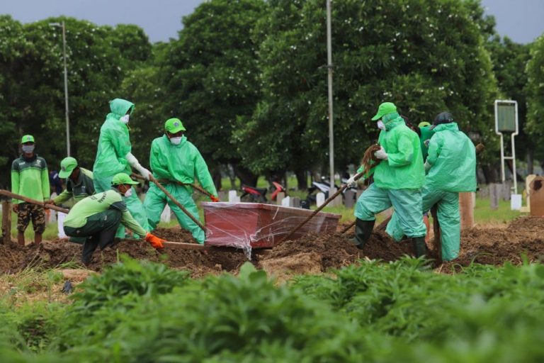 Mayoritas Pasien Covid-19 Meninggal Usia di Atas 60 Tahun