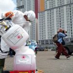 Wisma Atlet Kemayoran Mulai Disemprot Disinfektan