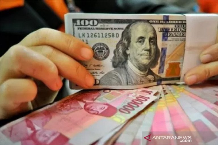 Rupiah Melemah Pasca WHO Nyatakan COVID-19 Sebagai Pandemik