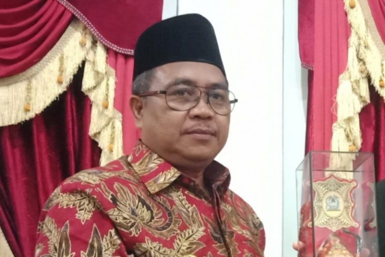 Bupati Aceh Barat Subsidi Mahasiswa yang Tidak Pulang Kampung