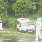 Ambulans Pengangkut Pasien Positif Corona Kecelakaan di Aceh Jaya