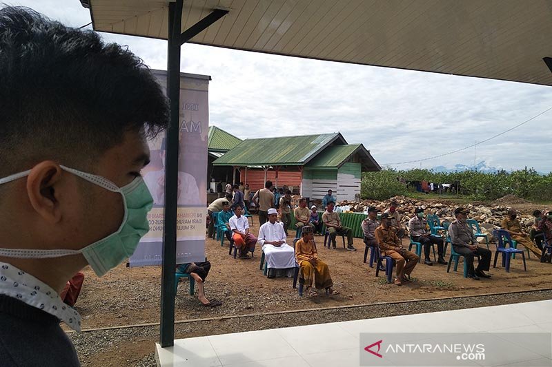 Sebuah pesantren di Aceh yakni Dayah Mini Aceh menerapkan protokol kesehatan guna mencegah penyebaran virus corona atau disebut COVID-19.