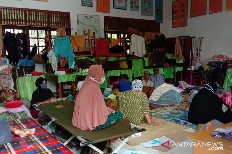 Penyintas Banjir di Aceh Besar Butuh Pakaian Bersih