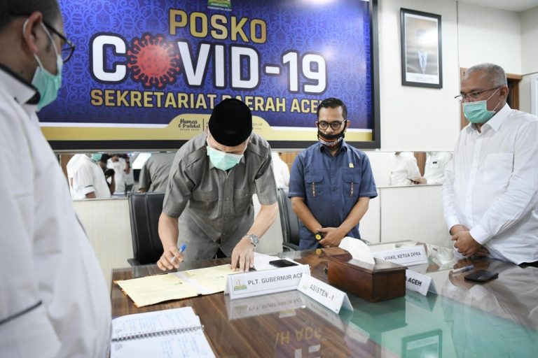 Tanggulangi Covid-19, Nova Terbitkan Pergub Bantuan Keuangan Kepada Pemerintah Kabupaten