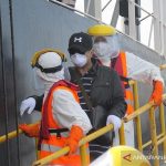 Gunakan APD Covid-19, SAR Aceh Evakuasi Awak Kapal Berbendera Panama