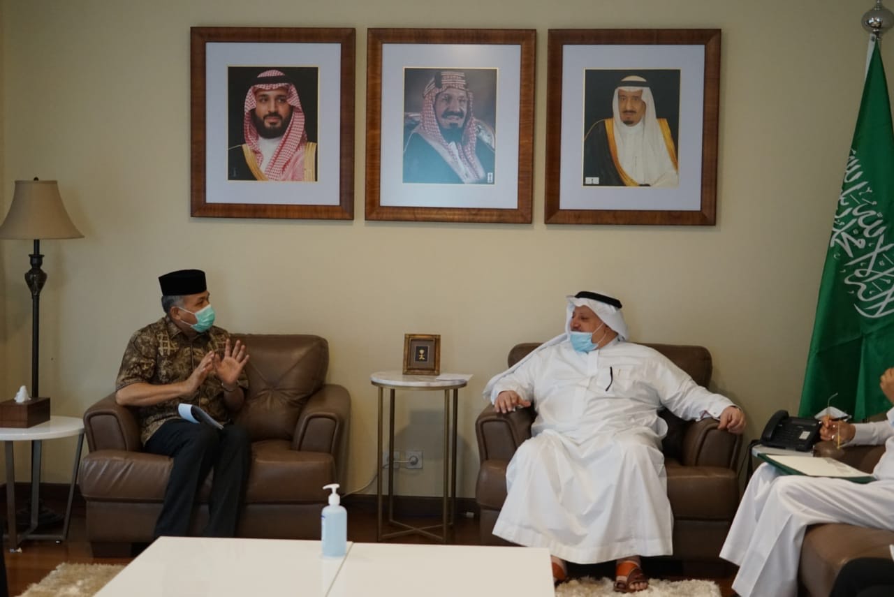 Plt Gubernur Aceh Temui Dubes Arab Bahas Kuota Haji