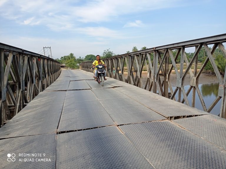 Jembatan Bailey Kampung Meurandeh Rusak, Warga Terancam Terisolir