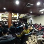 Rapat Paripurna Hak Interpelasi DPR Aceh Diskor