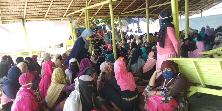 Cegah Pembusukan, Stok Logistik di Camp Rohingya Dititipkan ke Grosir