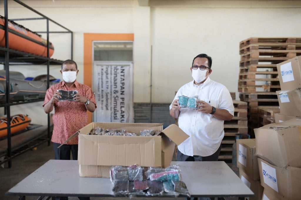 Pemerintah Aceh Salutkan 200 Ribu Masker untuk Dayah