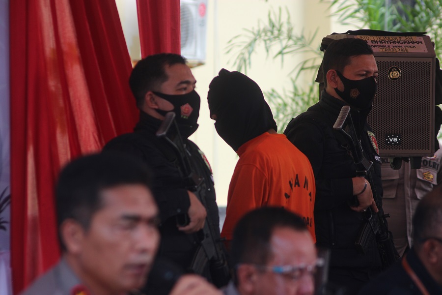 Polisi Ringkus Pelaku Perdagangan Paruh Rangkong dan Sisik Trenggiling