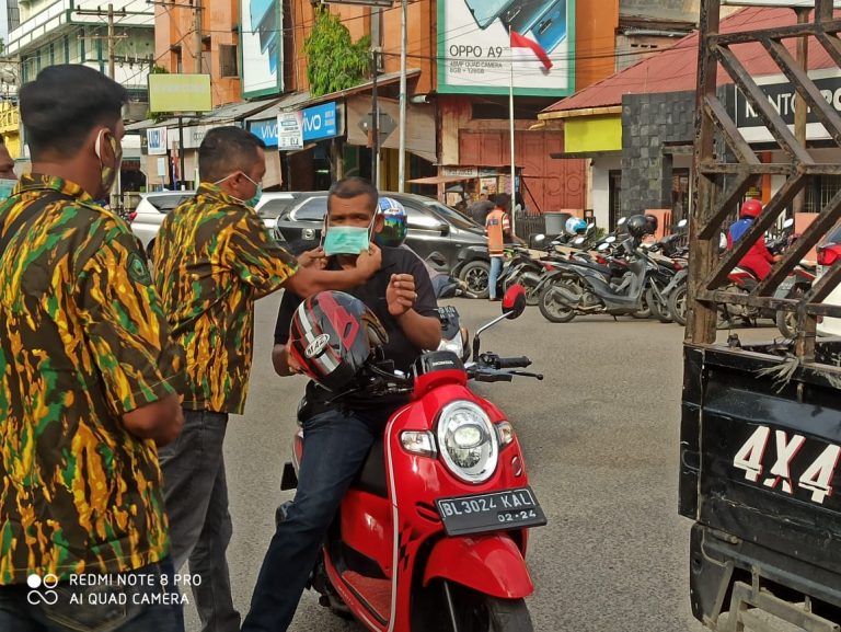 Cegah Corona, AMPG Aceh Bagi Masker