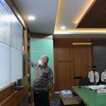 816 Kepala Sekolah Presentasi Buku Kerja di hadapan Sekda Aceh