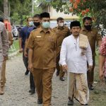 Gubernur Aceh takziah kepermakaman Ketua MPU Aceh