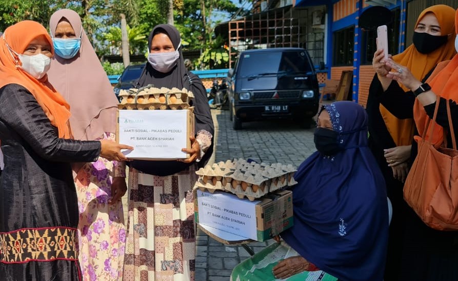 PIKABAS salurkan sembako kepada warga Aceh Besar