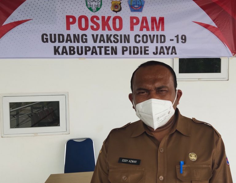 Penerima Bansos di Pidie Jaya ramai-ramai ikut vaksin Covid-19