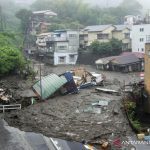 Tiga tewas dan 113 dinyatakan hilang akibat longsor di Jepang