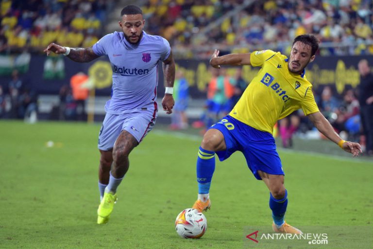 Barcelona ditahan imbang Cadiz skor 0 - 0 