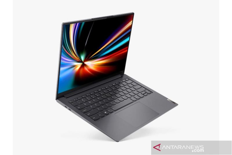 Lenovo luncurkan tiga varian laptop kelas premium Rp20 jutaan