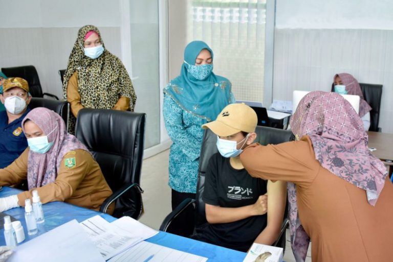 TP-PKK Kota Sabang Gelar Vaksinasi Bagi Warga Sabang