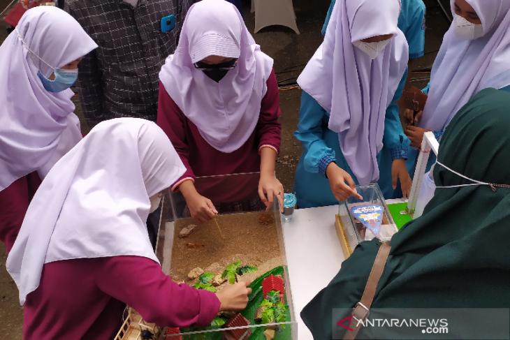 Pelajar Aceh tampilkan inoveasi sain project 17 tahun tsunami