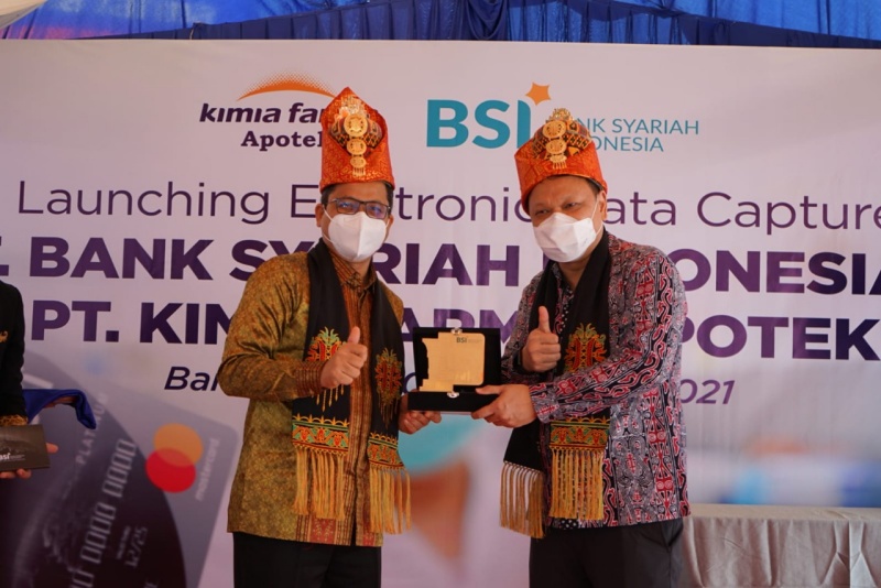 BSI dan Kimia Farma luncurkan penggunaan EDC di Aceh