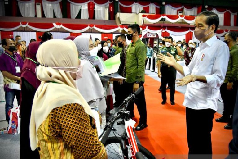 Hafal Pancasila, Nursiah dapat sepeda dari Presiden Jokowi