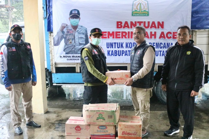 Pemerintah Aceh kirim empat truk bantuan massa panik ke Aceh Utara dan Aceh Timur