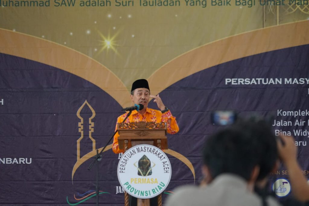 Gubernur Riau puji Nova Iriansyah terkait penerapan perbankan syariah di Aceh