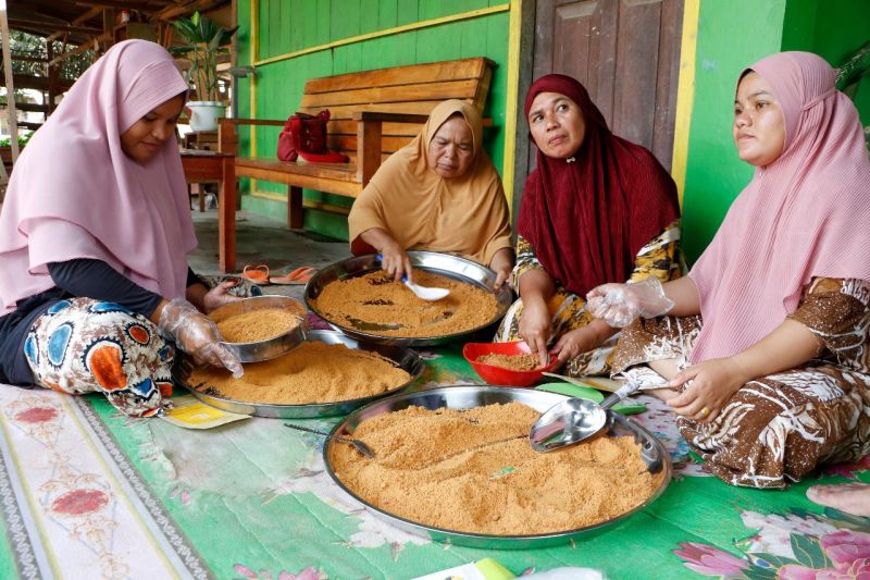 Kelompok perempuan di Aceh kembangkan produk Janeng dan Aren