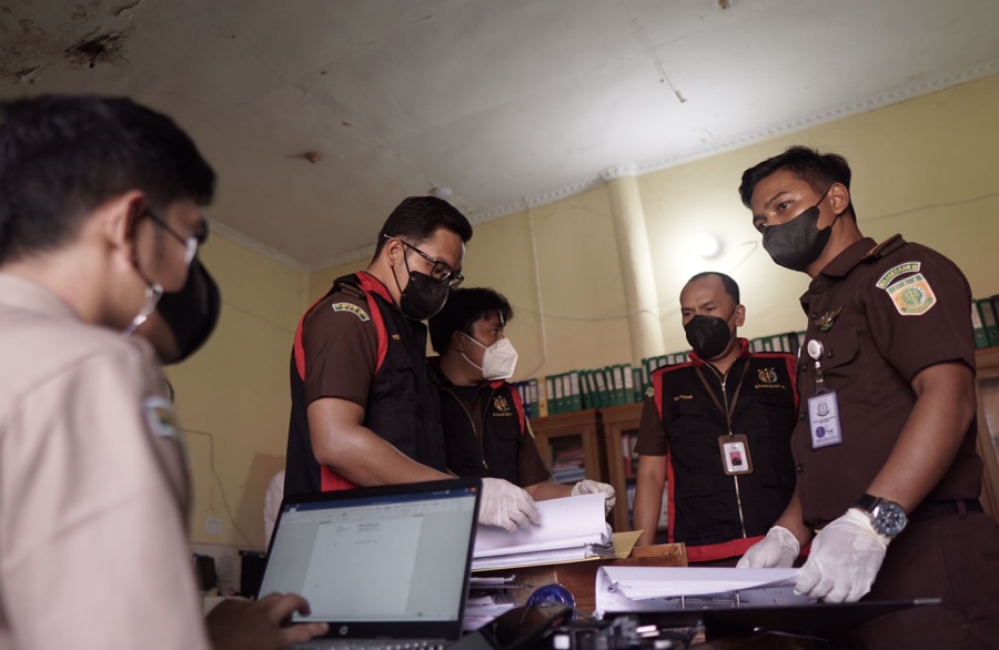 Jaksa geledah Kantor Dinas Pendidikan Aceh Barat
