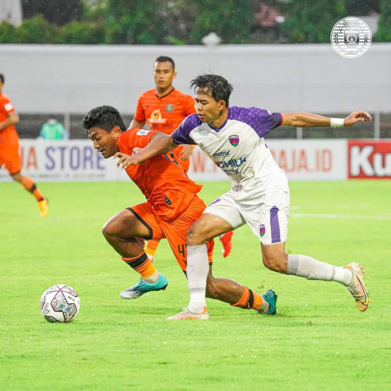 Persiraja vs Persita