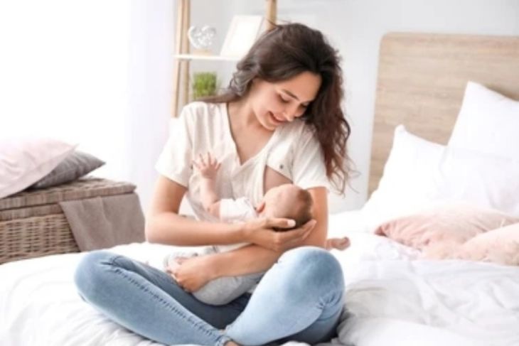 Waktu efektif menyusui bayi 15 - 30 menit