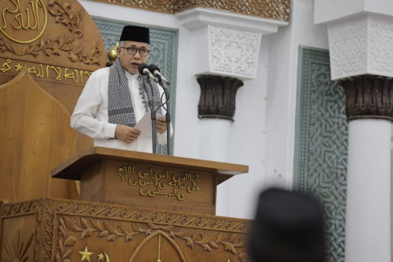 Gubernur Aceh : Sholat bentuk kesalehan sosial