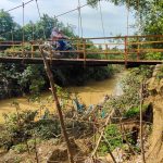 Jembatan gantung penghubung Gampong Ara-Udeung terancam ambruk