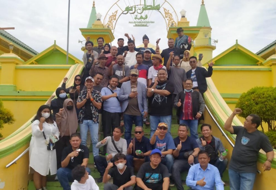 Perjamuan sejarah JMSI Kepri di Pulau Penyengat