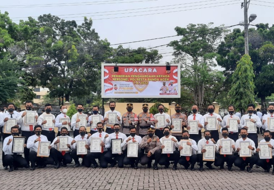 Berhasil ungkap penemuan mayat wanita, 38 anggota Polresta Banda Aceh raih penghargaan