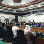 Warga Aceh Timur mengadu ke DPRA soal kapal trawl