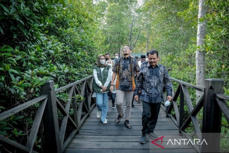 Sandiaga Uno puji keunggulan Manggrove Forest Park Kota Langsa