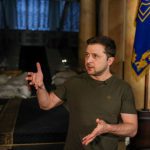 Zelensky Sembunyi Dua Bulan di Bunker saat Rusia Gempur Ukraina