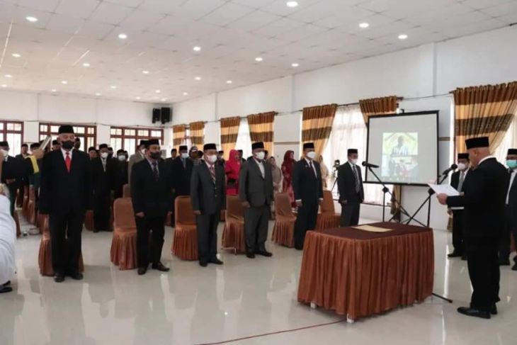 Bupati Aceh Tengah ganti tujuh kepala dinas