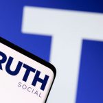 Platform media sosial Truth milik Donald Trump akan hadir pada Mei 2022