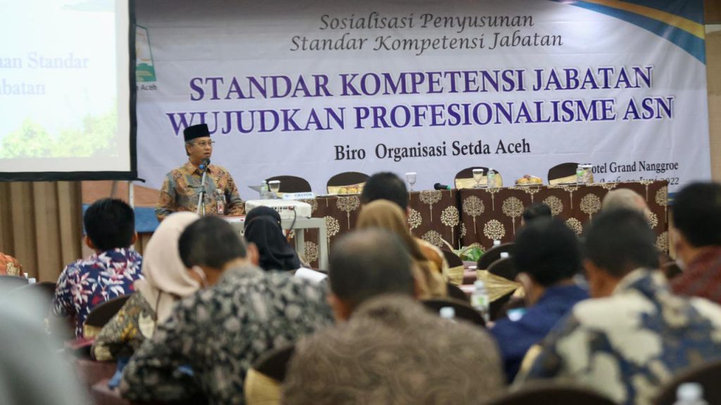 Asisten 3 Sekda Aceh buka sosialisasi standar kompetensi jabatan