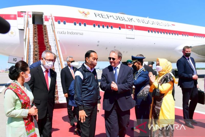 Presiden Joko Widodo tiba di Moskow
