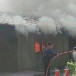 Gudang bahan baku kembang api di Madiun terbakar