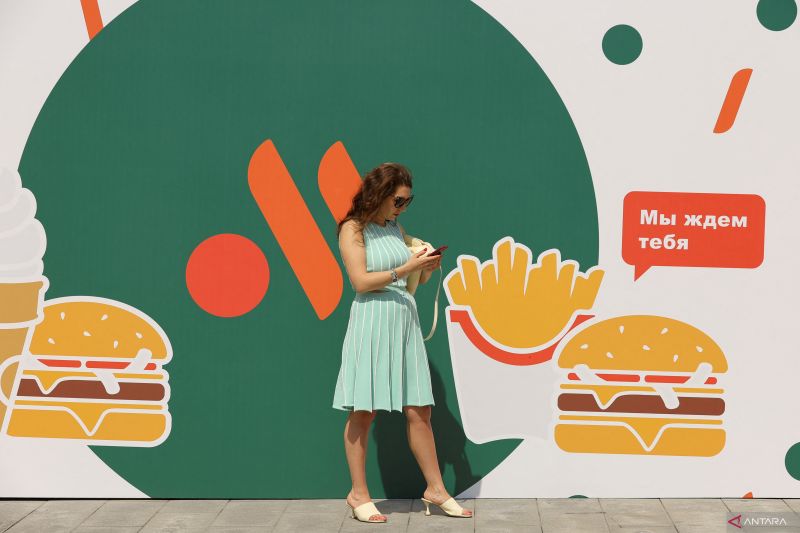 McDonald kembali buka restoran di Rusia dengan nama Vkusno & Tochka