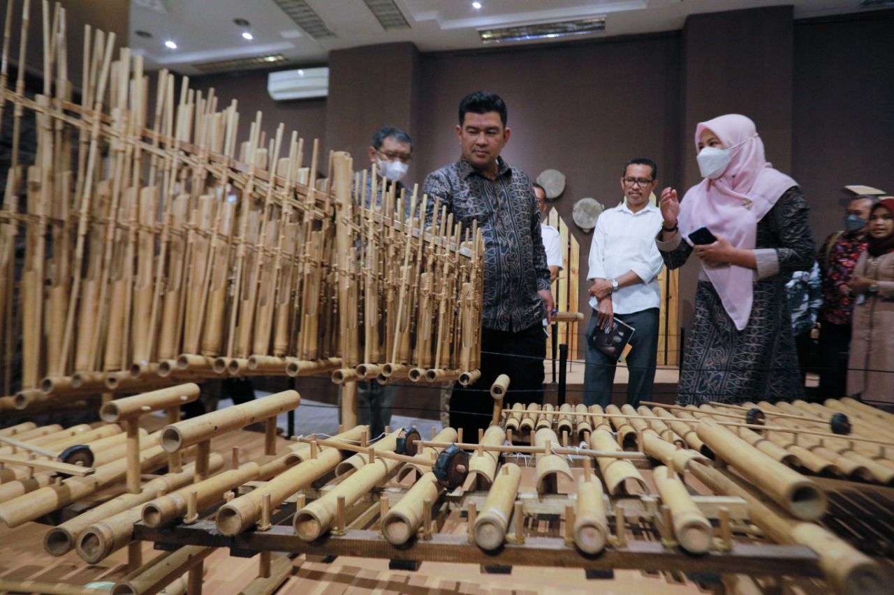 Pameran Nasional Alat Musik Tradisional Nusantara 2022 di Aceh resmi dibuka