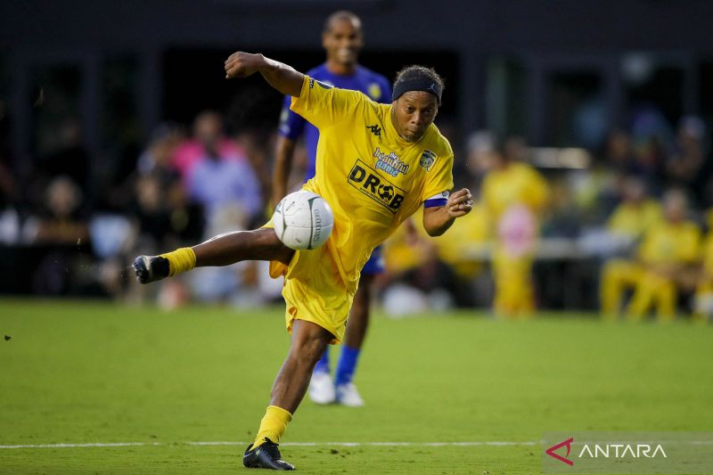 Ronaldinho gabung ke RANS Nusantara FC milik Raffi Ahmad?